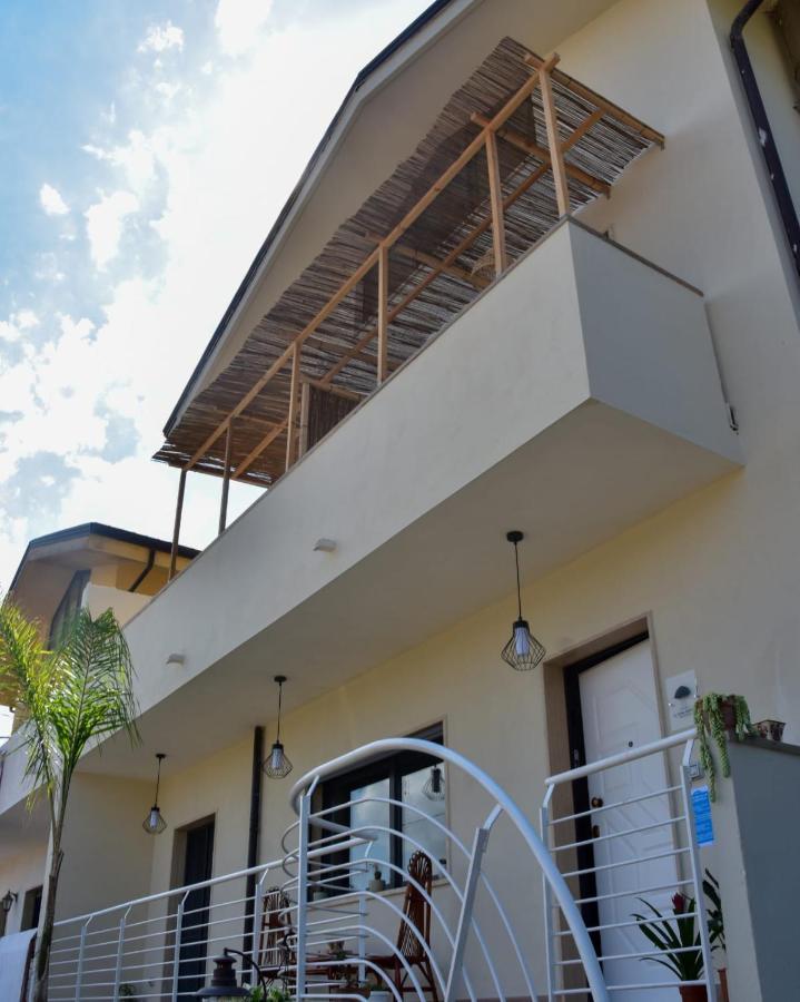 La Ceiba Speciosa Bed & Breakfast Capaccio Dış mekan fotoğraf